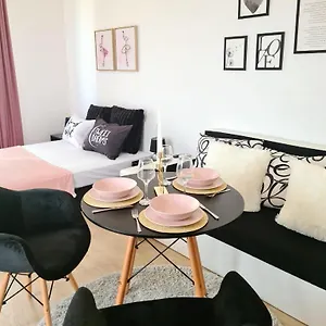 Rose Studio Apartament Burgas